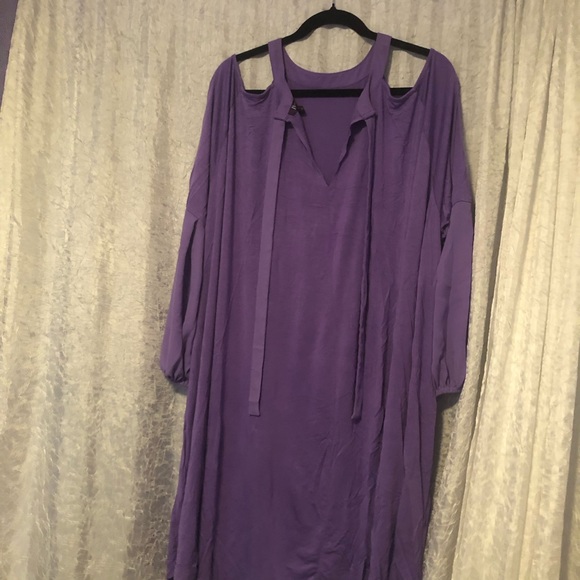 Lavender Purple Cold Shoulder 3/4 Blouson Sleeve Plus Tunic, Size 5X - Picture 5 of 5